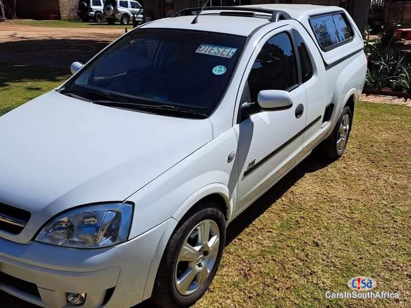 Opel Corsa Utility 1.7 TDI Manual 2012 - image 3