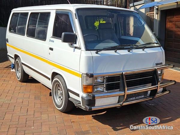 Toyota HiAce 2.2 Siyaya Manual 2007 - image 3