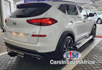 Hyundai Tucson 2.0 Automatic 2019 - image 2