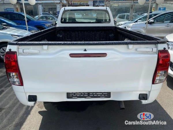 Toyota Hilux 2.4GD6 Manual 2017