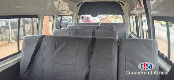 Toyota Quantum 2.5D-4D Sesfikile 16 Seats Bank Repossessed Manual 2017 - image 5