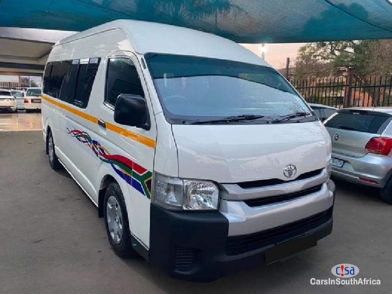 Pictures of Toyota Quantum 2.5D-4D Sesfikile 16 Seats Bank Repossessed Manual 2017