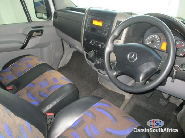 Mercedes Benz Sprinter 22 Seater Manual 2017 - image 3