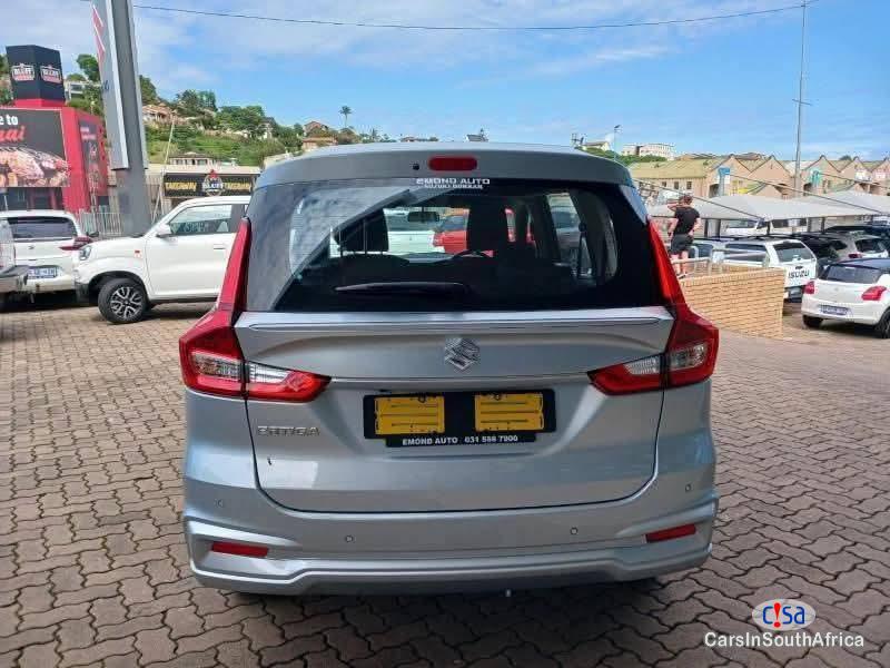 Suzuki Ertiga 1.5 GL Manual 2024 - image 2