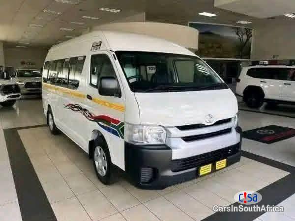 Pictures of Toyota Quantum 2.5 D.4D Sesfikile 16 Seat Manual 2019