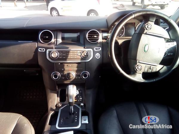 Picture of Land Rover Discovery Automatic 2010 in South Africa