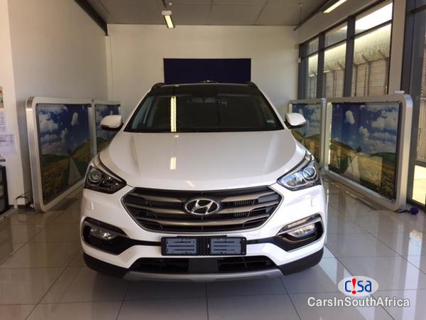 Hyundai Santa Fe Automatic 2015 in Gauteng