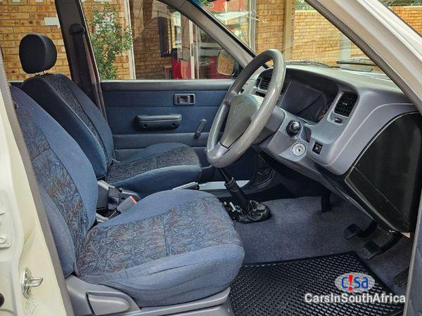 Toyota Condor 1800 Estate Manual 2001 - image 3