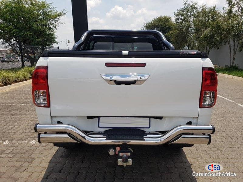 Toyota Hilux 2800 Manual 2016 in South Africa