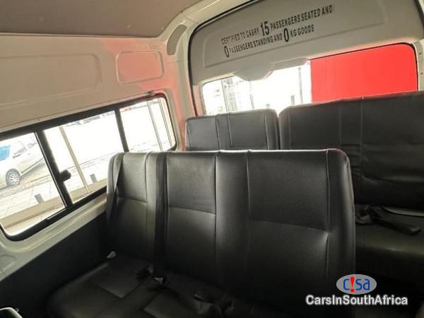 Toyota Quantum 2.5 D-4D Sesfikile 16-seats Call 081 494 5928 Delivery Nationwide Manual 2020 - image 3