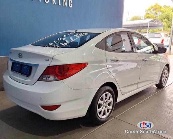 Hyundai Accent 1.6 GLS Fluid Call 081 494 5928 Manual 2014