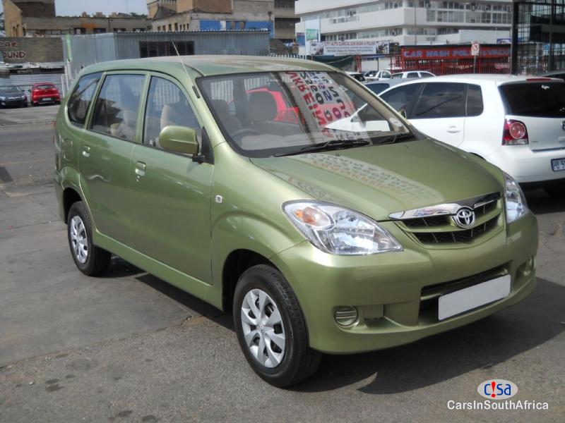 Picture of Toyota Avanza 200 Manual 2014 in Eastern Cape