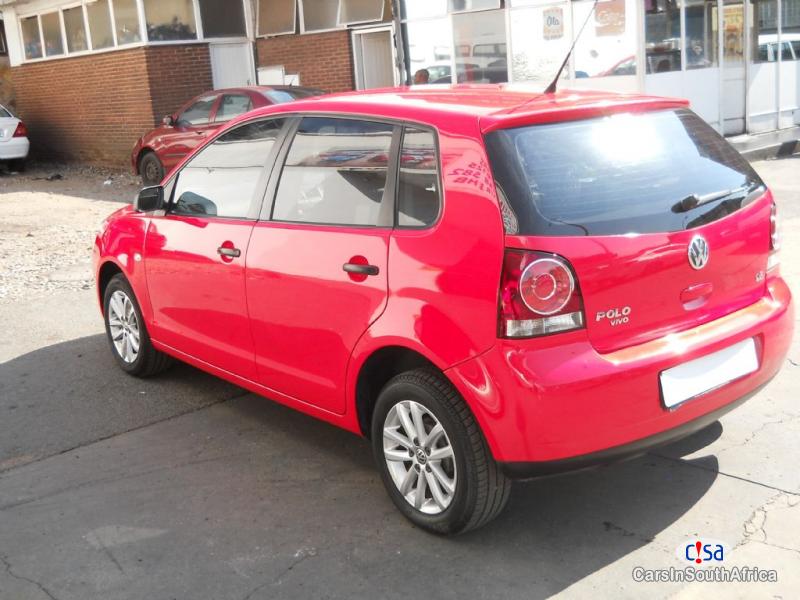Volkswagen Polo 2.6 Manual 2014 - image 2