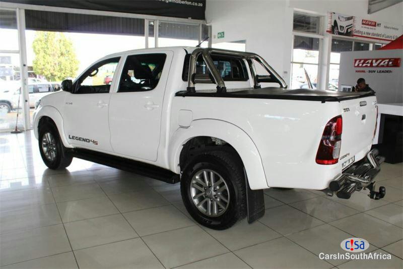 Toyota Hilux Legend 45 D4D Manual 2015 in Western Cape