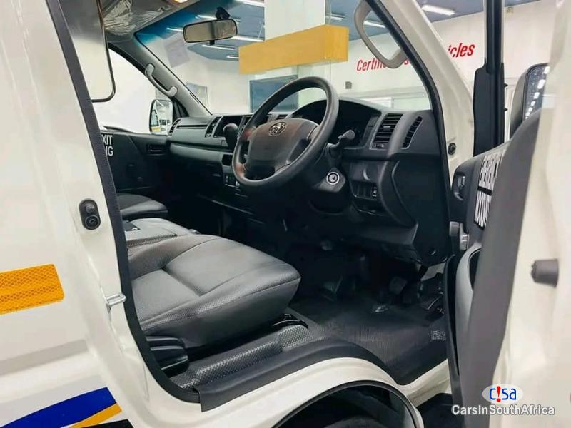 Picture of Toyota Quantum 2.5 Sesifikile 16 Seats ( +27 685845776 Manual 2018 in South Africa