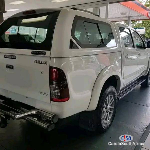 Toyota Hilux Legend 45 3.0 D-4D Manual 2015 in South Africa