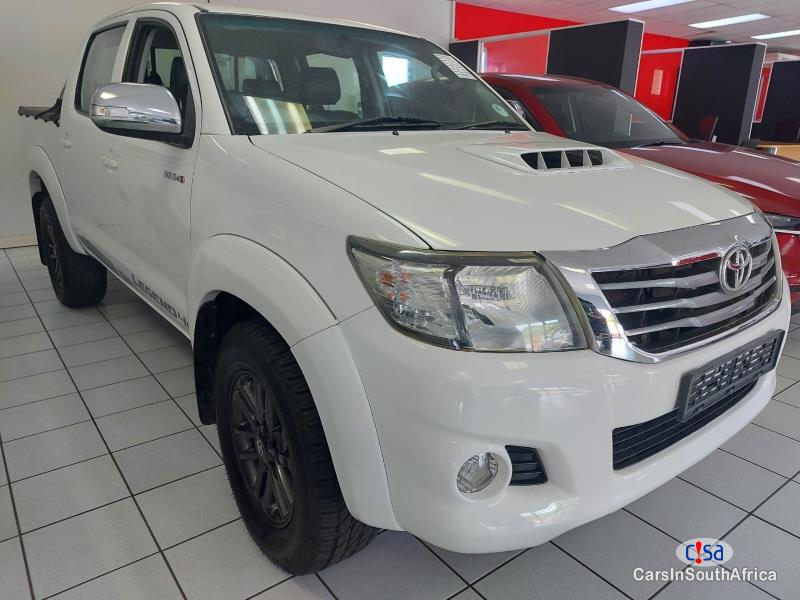Picture of Toyota Hilux Legend 45 3.0 D-4D Manual 2015
