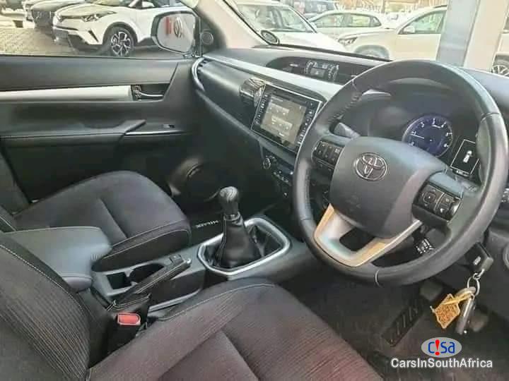 Picture of Toyota Hilux 2.4 Manual 2017 in South Africa
