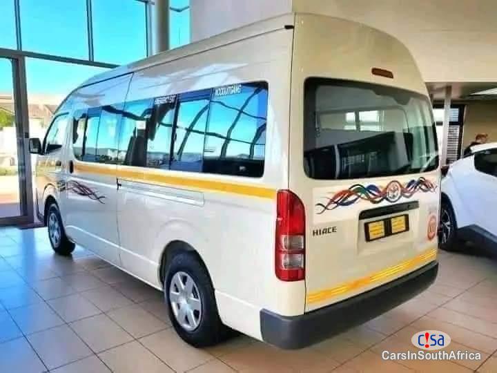 Toyota HiAce 2.5 D4d Sesfikile (0726318146) Manual 2023 in Free State
