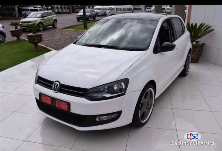 Volkswagen Polo Manual 2013 - image 4