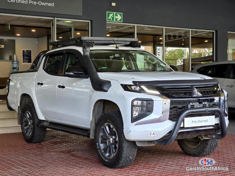 Pictures of Mitsubishi Triton 2.4DI-D Double Cab 4x4 Auto Automatic 2023