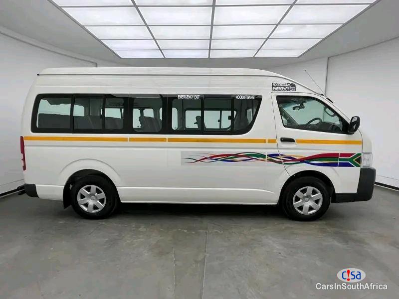 Toyota Quantum 2.5D-4D Sesifikile Manual 2019 in South Africa