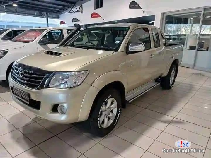 Toyota Hilux 3.0 Manual 2018 - image 2