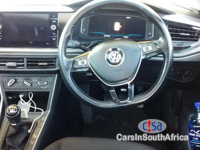 Volkswagen Polo 1.0 TSi Highline 85kw Manual 2018 - image 12
