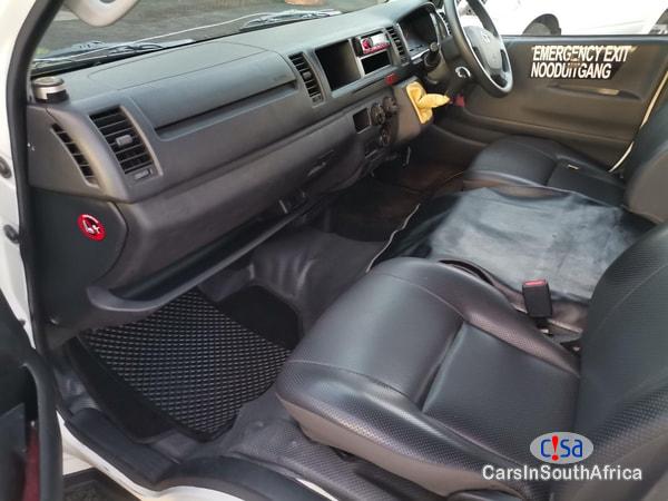 Toyota Quantum 2.5 D-4D Sesfikile 16-Seat Manual 2020 in South Africa