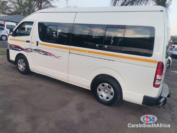 Toyota Quantum 2.5 D-4D Sesfikile 16-Seat Manual 2020 - image 2