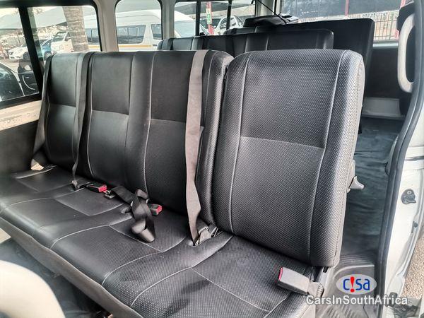 Toyota Quantum 2.5 D-4D Sesfikile 16-Seat Manual 2020 - image 3