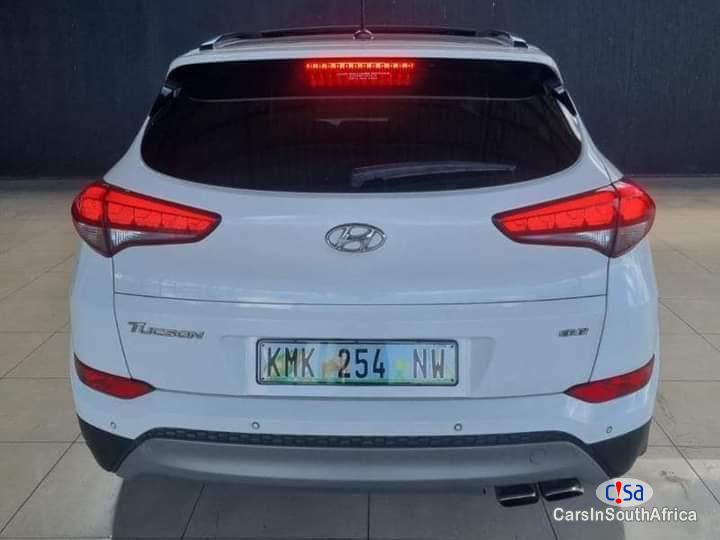Hyundai Tucson 2.0 Automatic 2018 - image 2