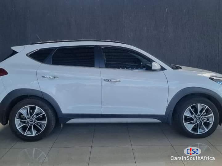 Hyundai Tucson 2.0 Automatic 2018 - image 4