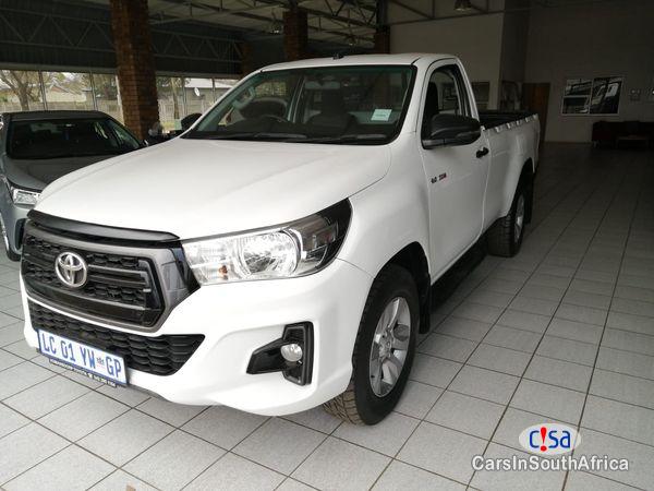 Toyota Hilux 2.4GD Manual 2018