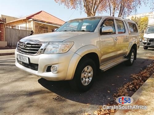Toyota Hilux 2.7 Manual 2010 - image 3