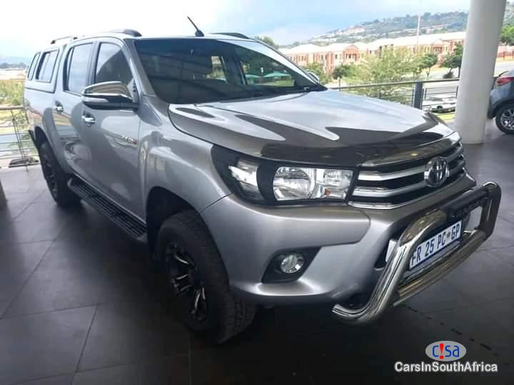 Toyota Hilux 2.8GD Manual 2019