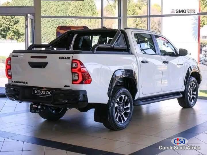 Toyota Hilux 2.8GD Automatic 2024 - image 3