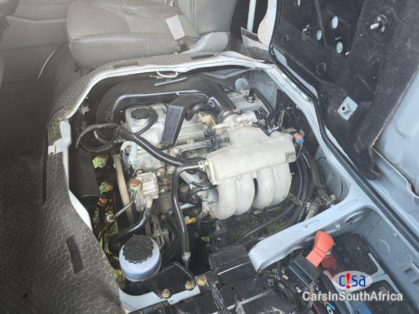 Toyota Quantum 2.5 Manual 2019 - image 3