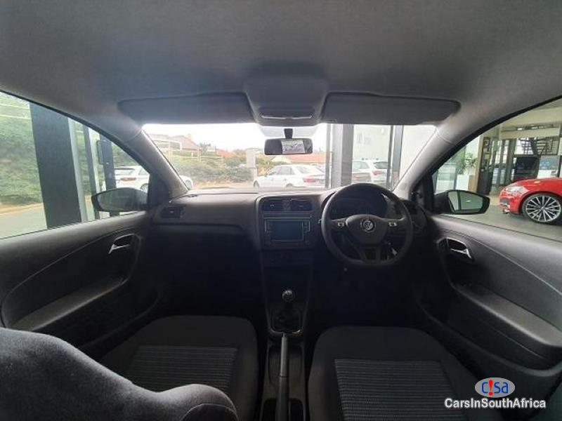 Volkswagen Polo Vivo Hatch 1.4 Comfortline Manual 2018 - image 11