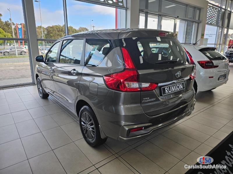 Toyota 1.5 Manual 2023 - image 2