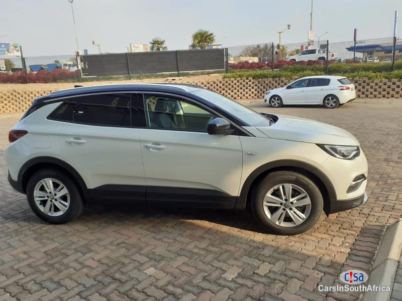 Opel 1.6 Automatic 2021 - image 3