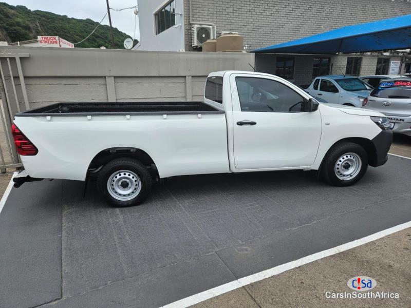 Toyota Hilux 2.4 D-4D Manual 2017