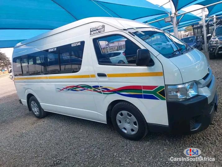 Picture of Toyota Quantum 2.5 D-4D Sesfikile 16-Seat Manual 2021
