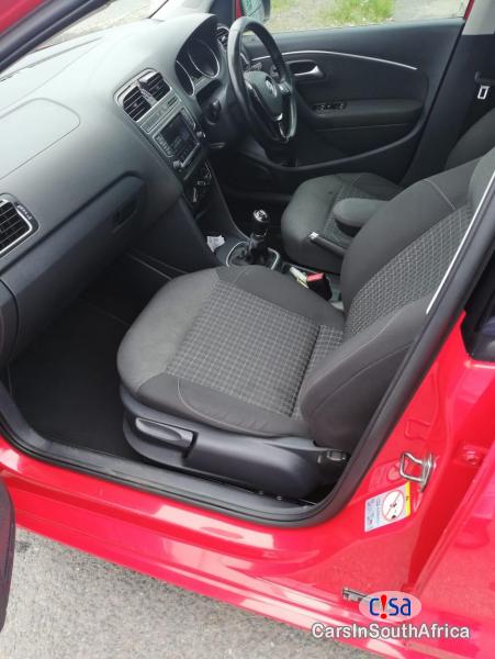 Volkswagen Polo 1.2 TSI Manual 2016 - image 5