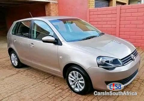Volkswagen Polo Manual 2012 - image 2