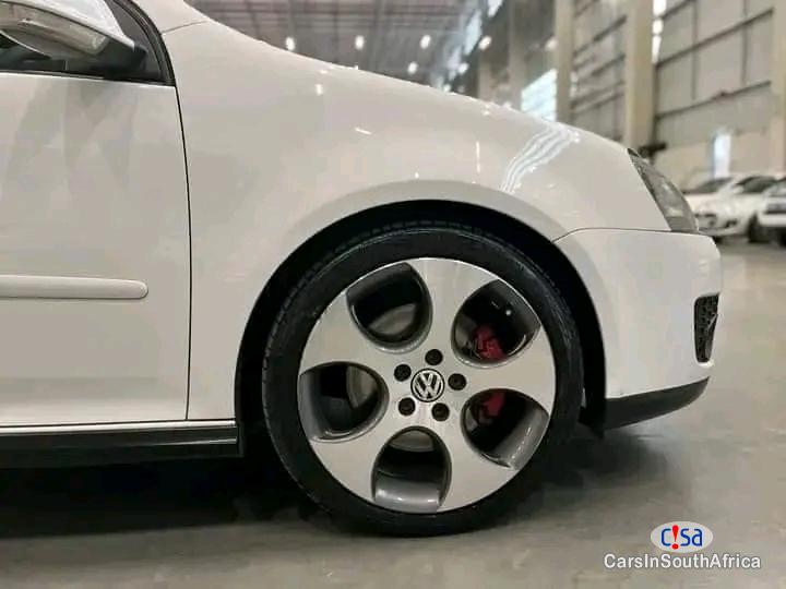 Volkswagen Golf Automatic 2015 in Western Cape - image