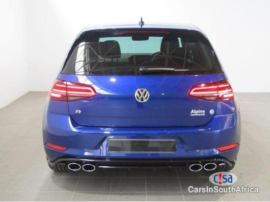 Pictures of Volkswagen Golf R Automatic 2015