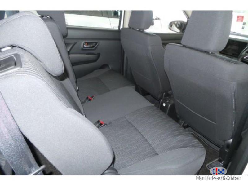 Toyota Corolla Cross 1.8 Xs Auto...0679505805 Automatic 2022 - image 5