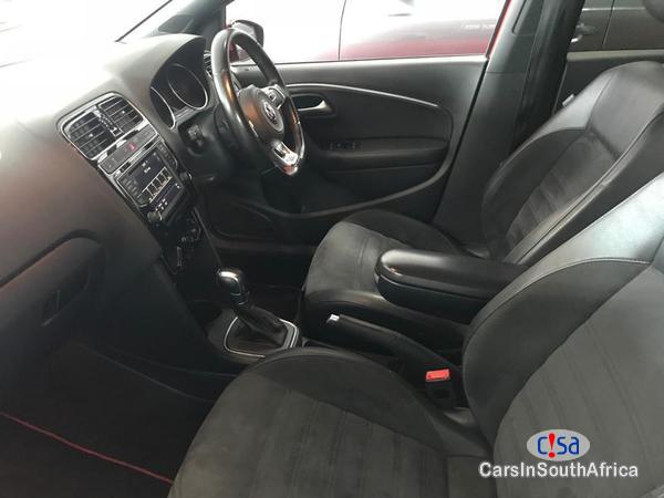 Volkswagen Polo Automatic 2016 - image 5