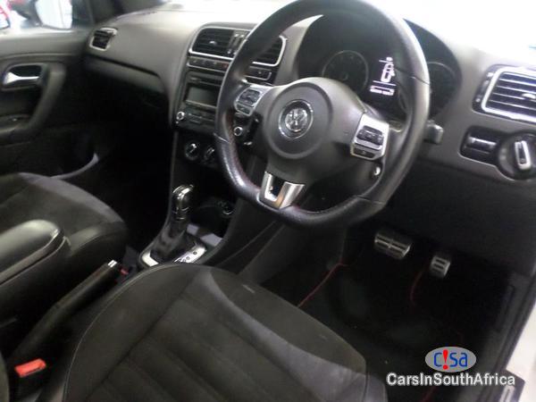 Volkswagen Polo Automatic 2012 - image 5